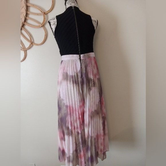 Ted Baker Loulous Cross Front Pleated Dress with Knit Bodice Coral Size 2 - Picture 9 of 15